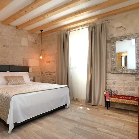 Teuta 3* Trogir