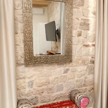 Teuta Casa de hóspedes