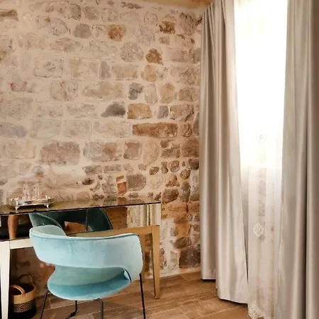 Casa de hóspedes Teuta 3*