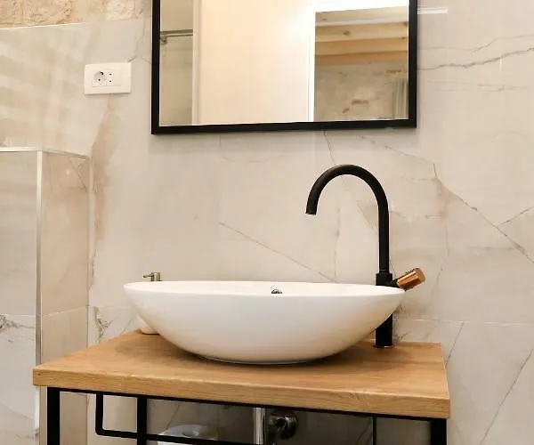 Pensjonat Teuta Trogir