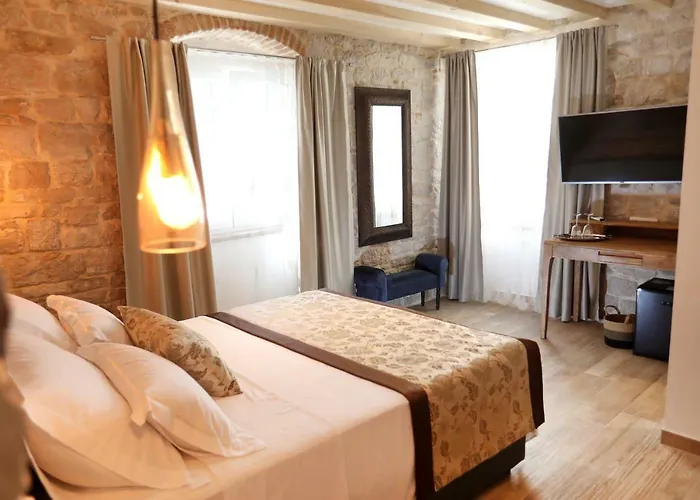 Pensjonat Teuta Trogir