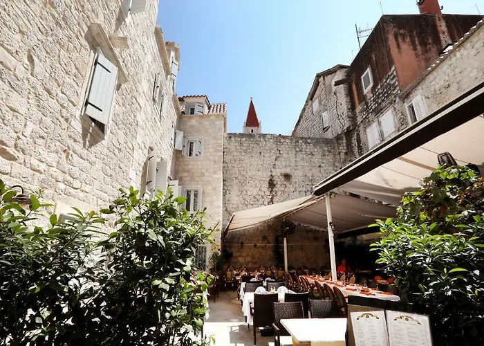 Pensjonat Teuta Trogir